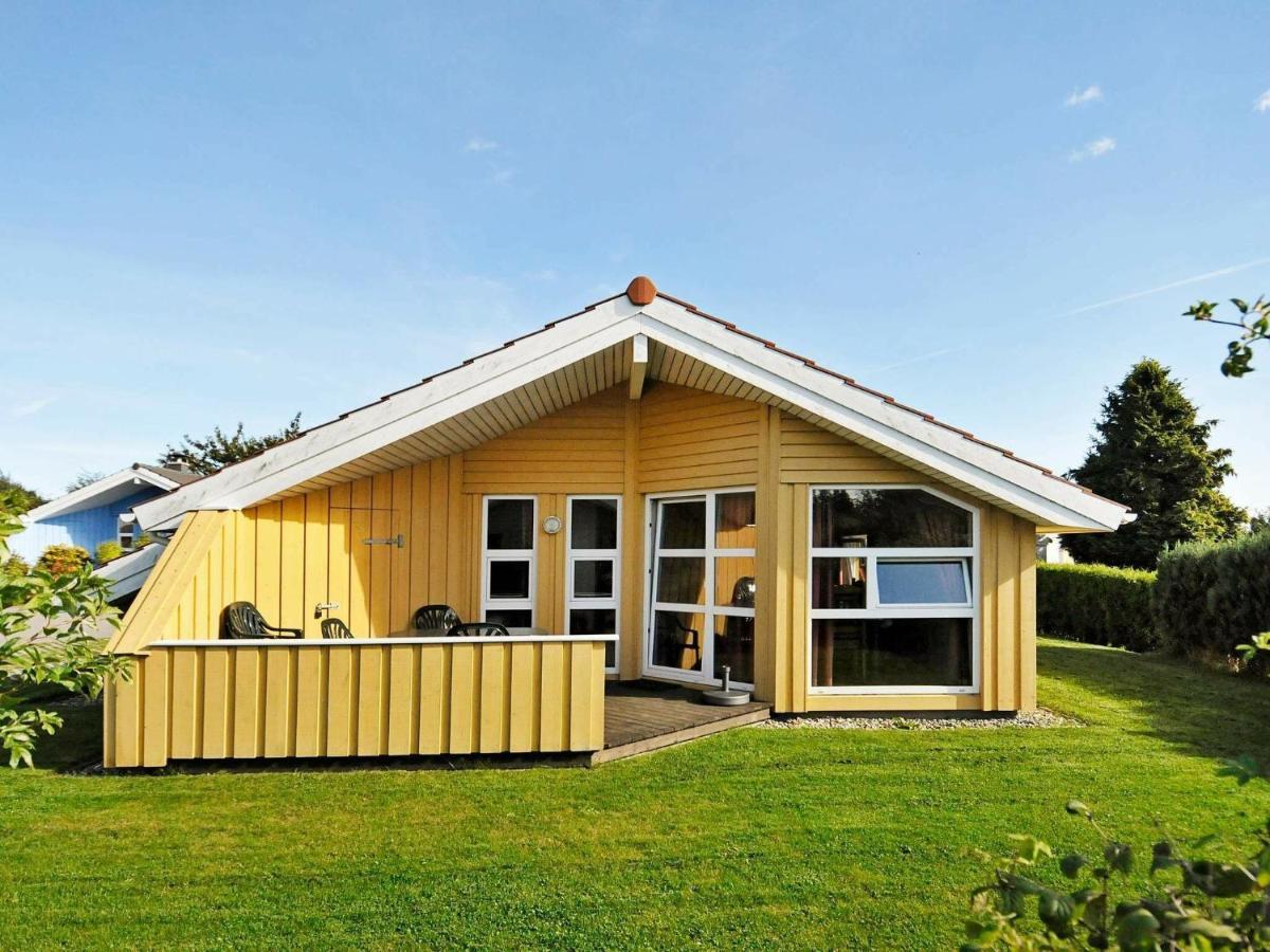 6 Person Holiday Home In Гельтинг Номер фото