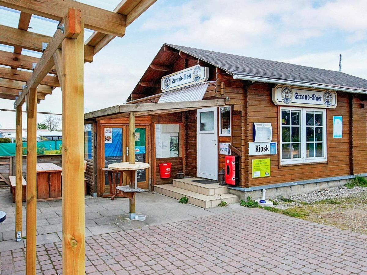 6 Person Holiday Home In Гельтинг Номер фото